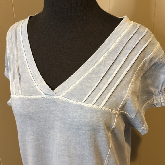 Woolrich Women’s Medium Midi Dress Pleated Short Sleeve V Neck Bleach Denim - Picture 2 of 7